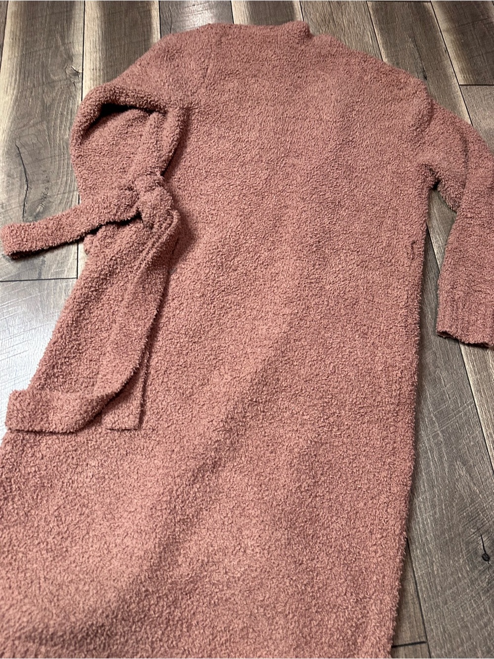 Skims Sherpa Robe - Picture 7 of 9